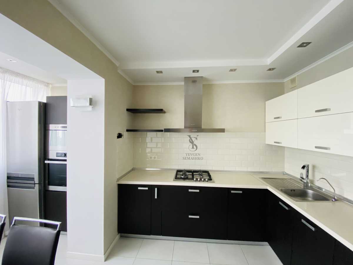Аренда 3-комнатной квартиры 87 м², Урловская ул., 5