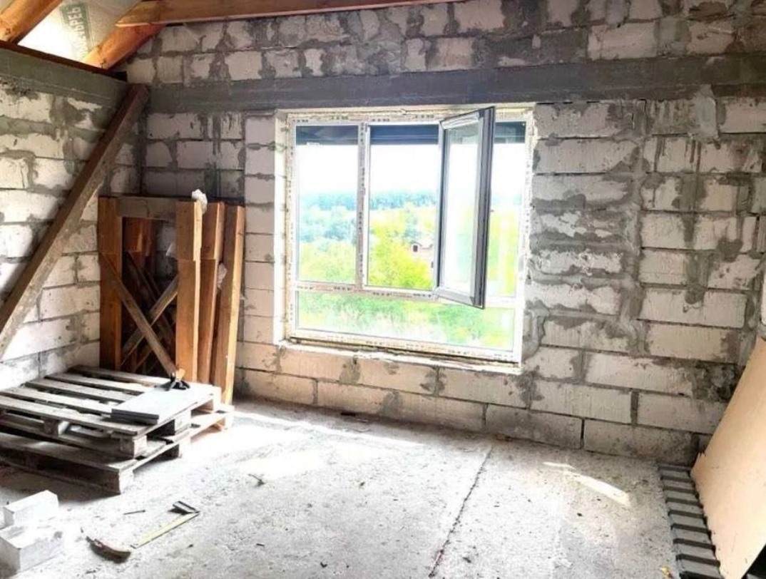 Продаж будинку 180 м²