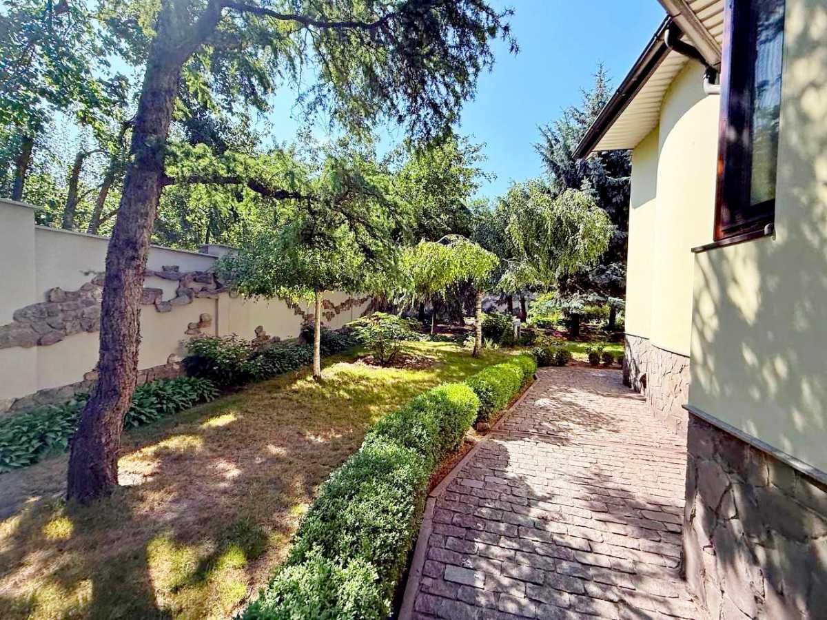 Продаж будинку 330 м², Днепростроевская вул.
