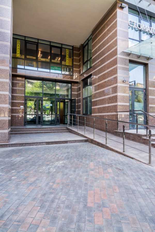 Аренда офиса 140 м², Джона Маккейна ул., 26