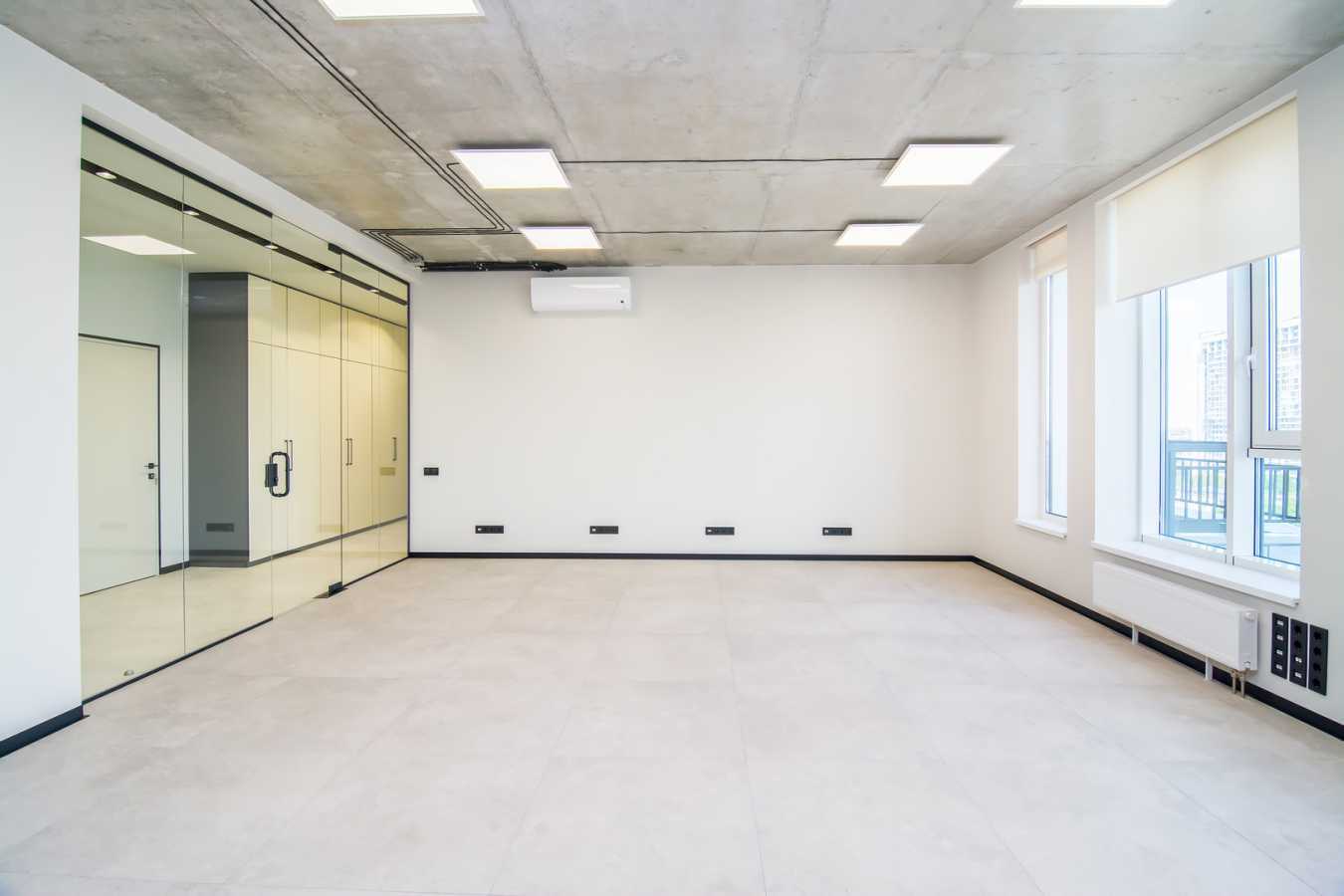 Аренда офиса 140 м², Джона Маккейна ул., 26