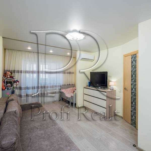 Продажа 1-комнатной квартиры 35 м², Радужная ул., 2Б
