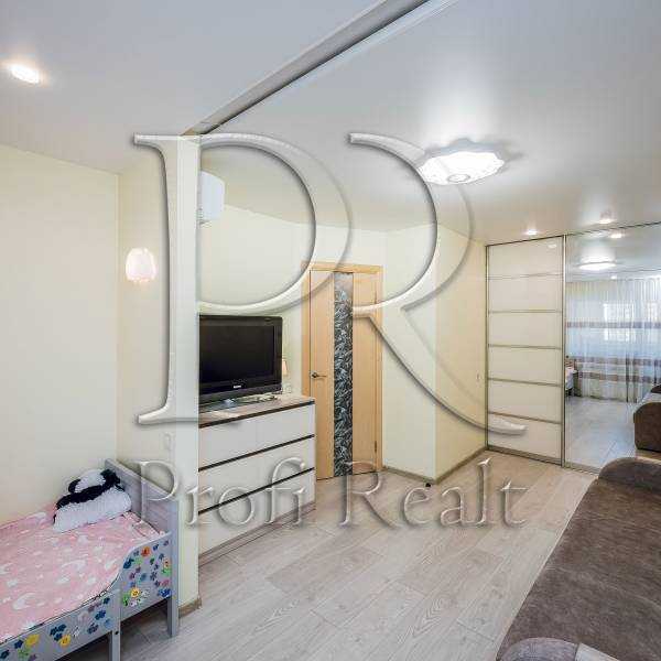 Продажа 1-комнатной квартиры 35 м², Радужная ул., 2Б