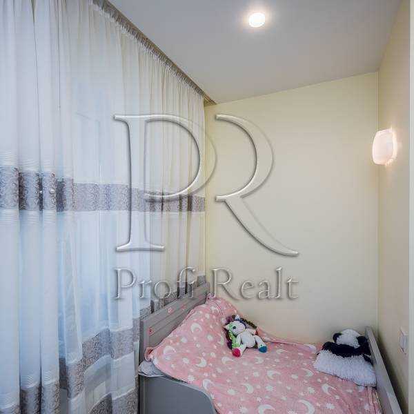 Продажа 1-комнатной квартиры 35 м², Радужная ул., 2Б