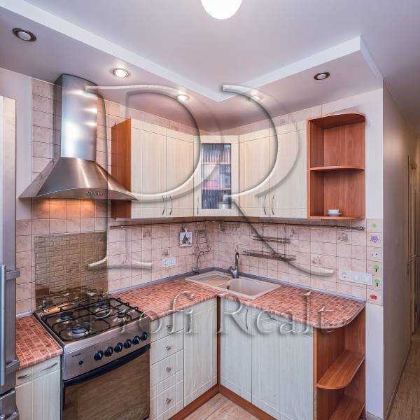 Продажа 1-комнатной квартиры 35 м², Радужная ул., 2Б
