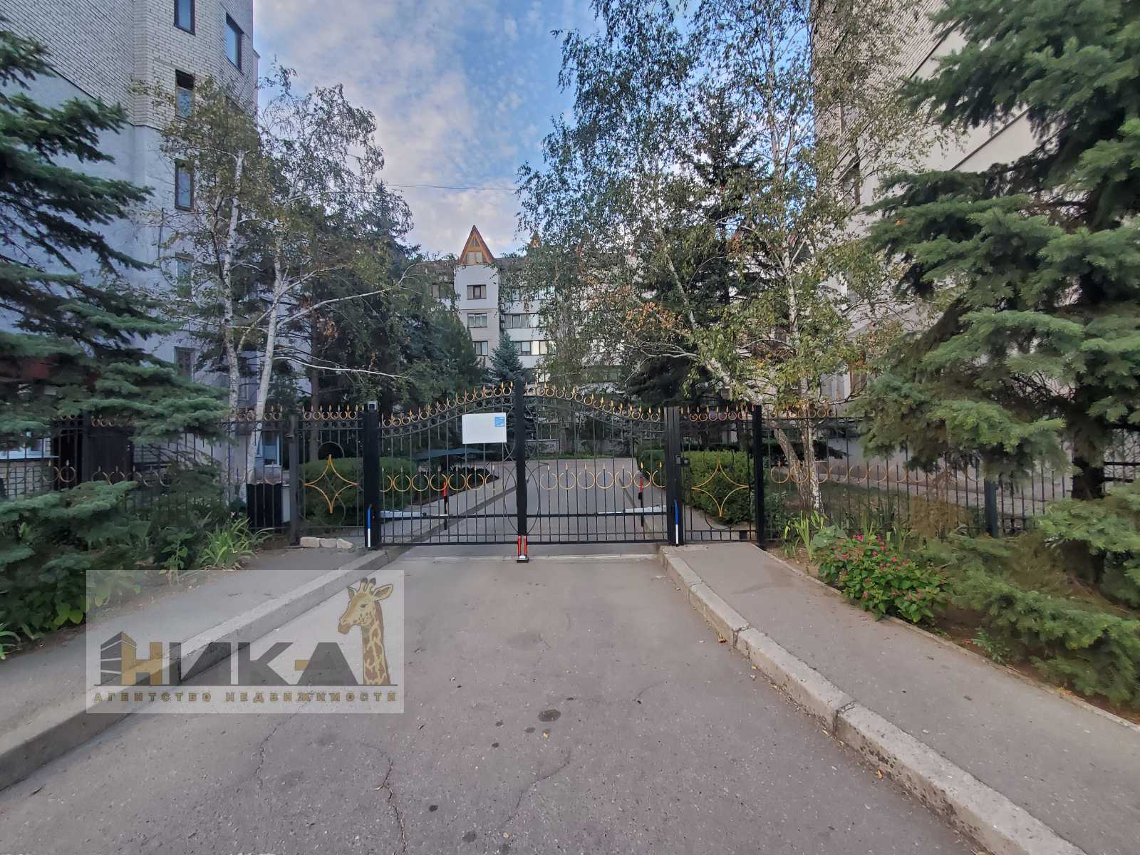 Продажа 3-комнатной квартиры 108 м², Святого Николая ул.