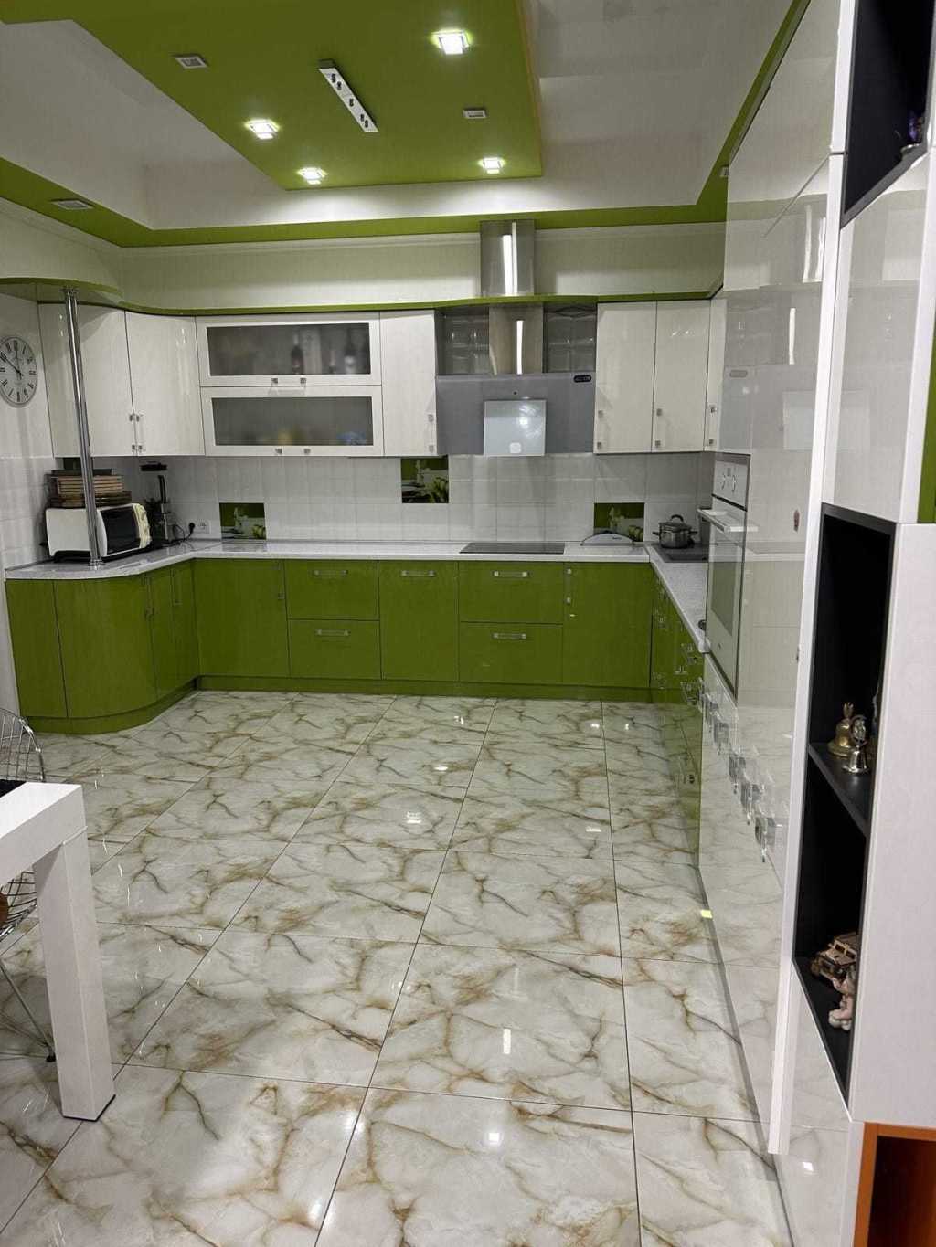 Аренда дома 220 м², Незалежності