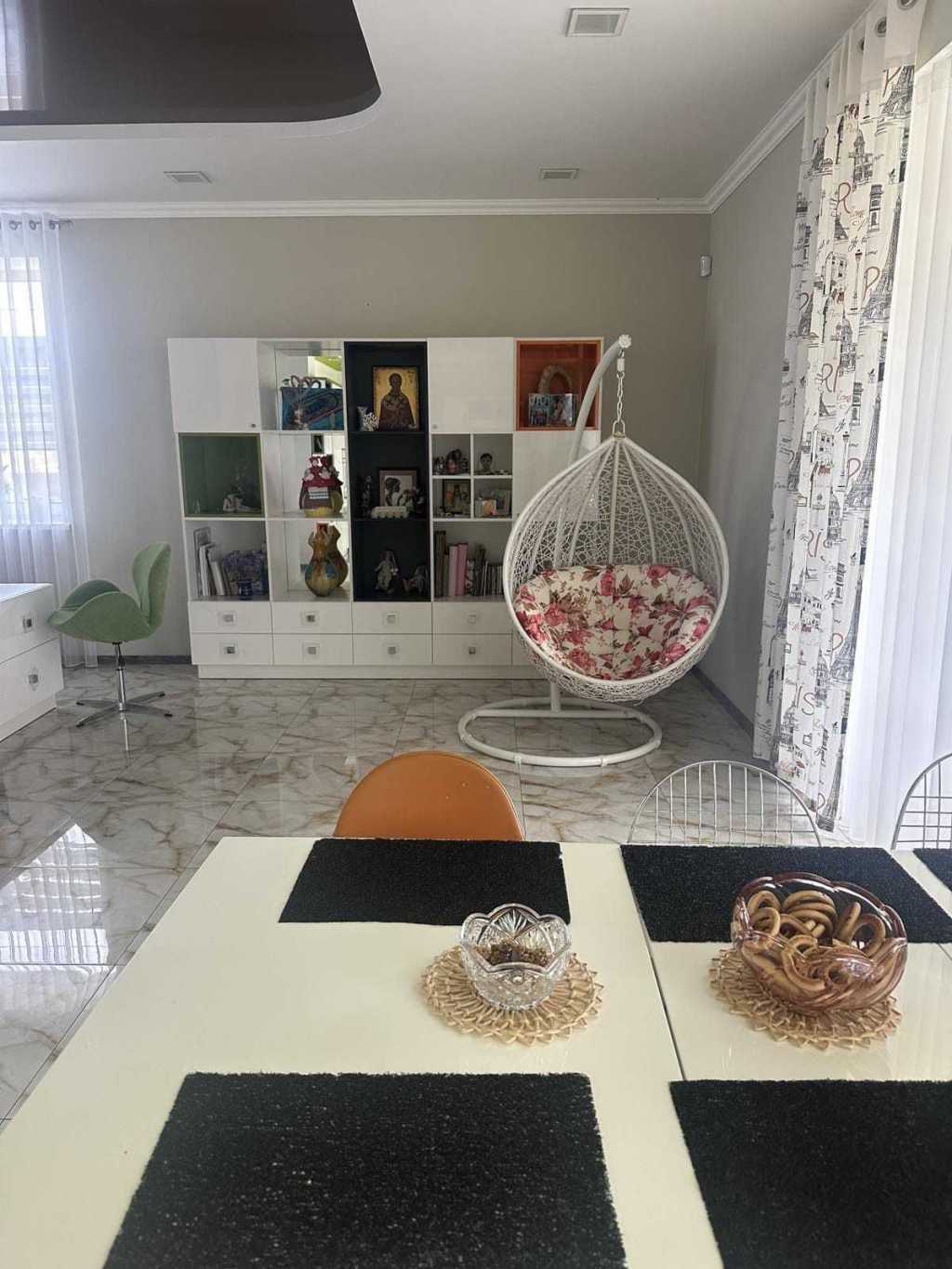 Аренда дома 220 м², Незалежності