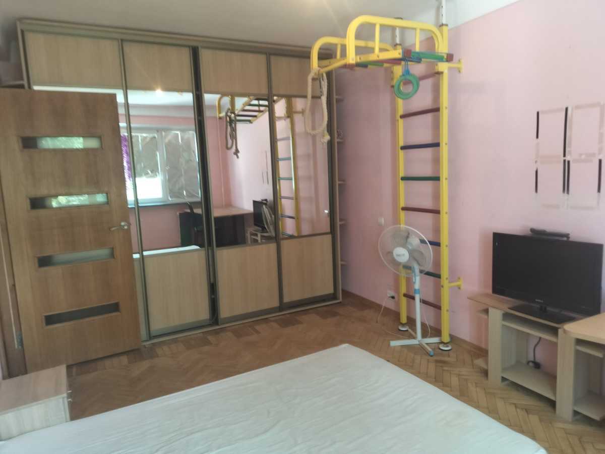 Оренда 2-кімнатної квартири 46 м², Михайла Донця вул., 27