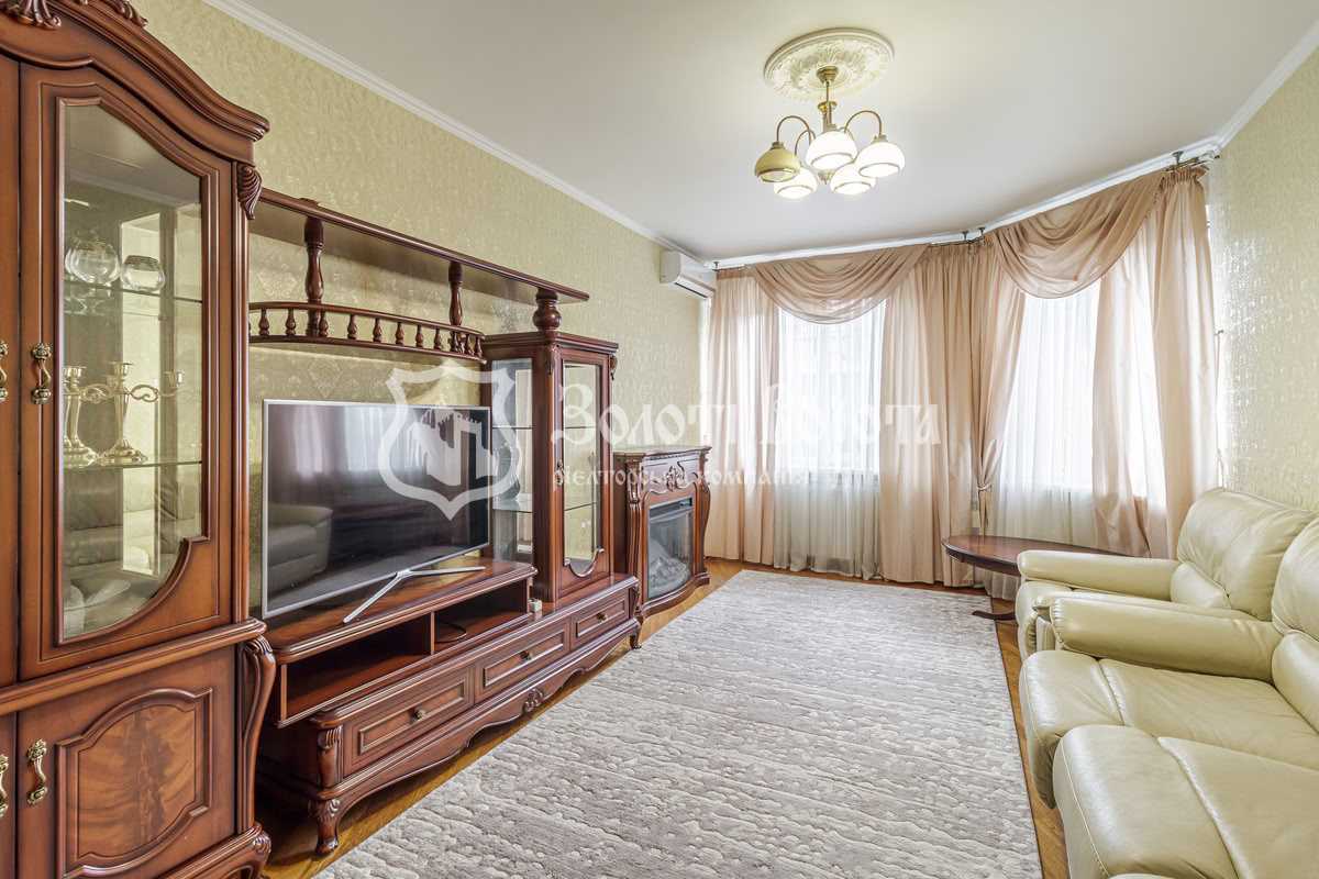 Продаж 3-кімнатної квартири 90 м², Перемоги просп., 125