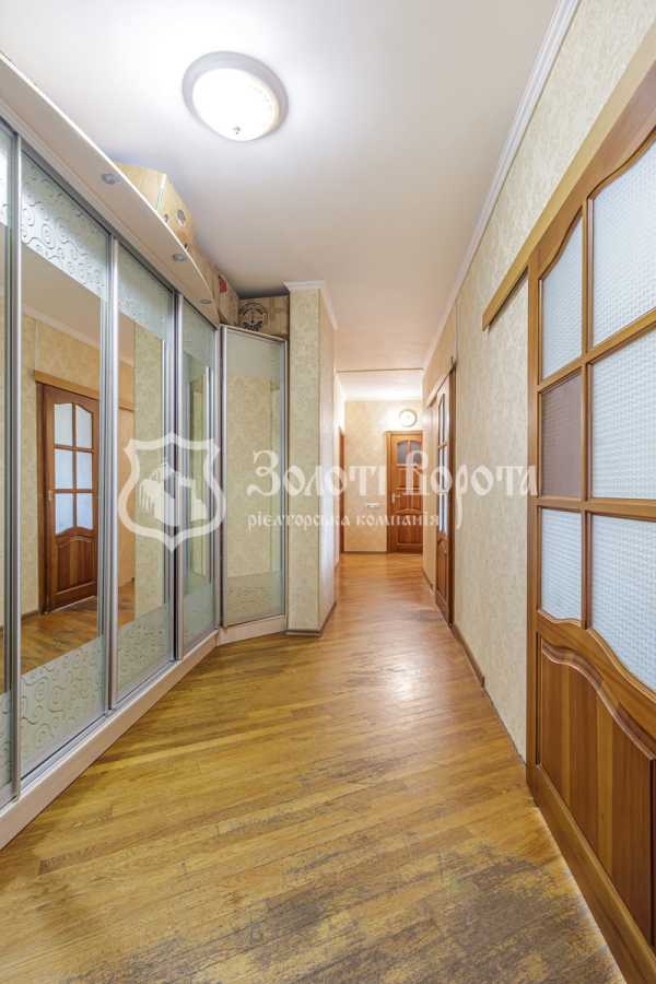 Продаж 3-кімнатної квартири 90 м², Перемоги просп., 125