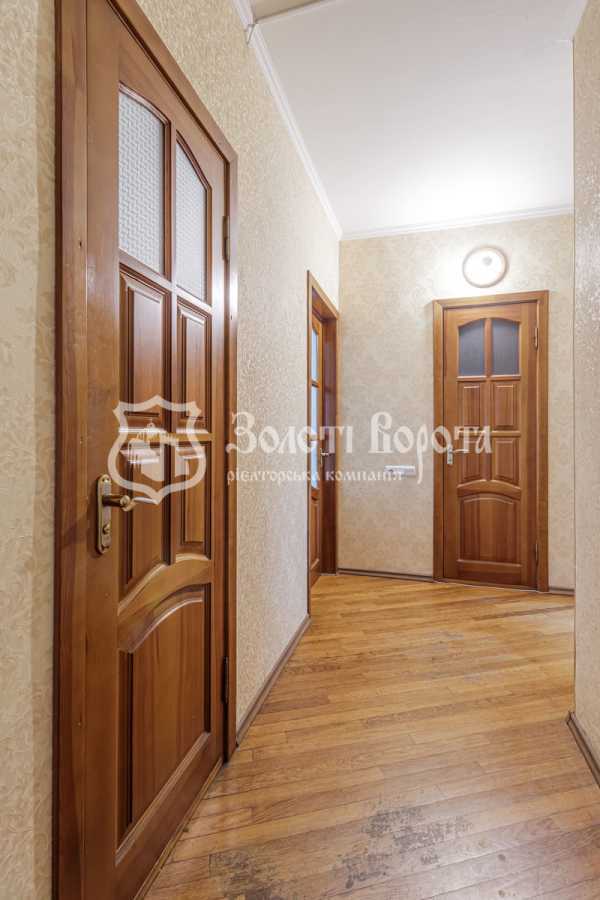 Продаж 3-кімнатної квартири 90 м², Перемоги просп., 125