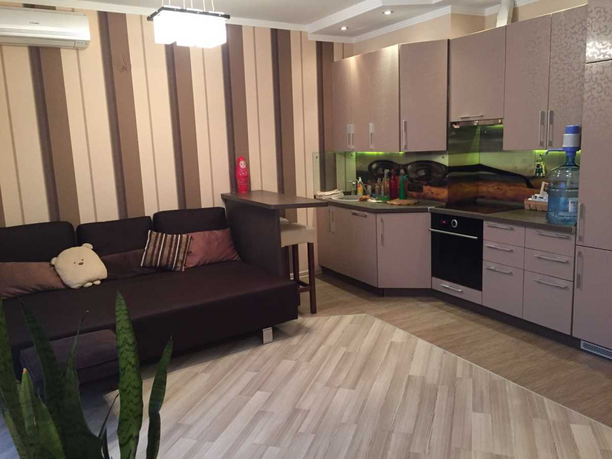 Аренда 2-комнатной квартиры 60 м², Днепровская наб., 19А