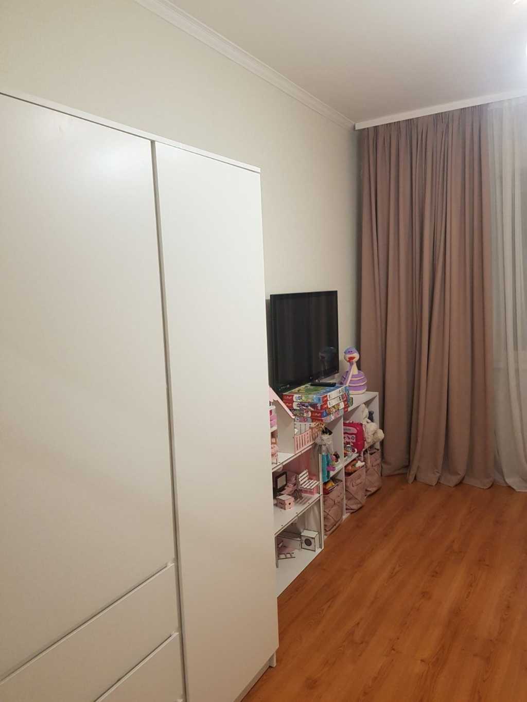 Продажа 2-комнатной квартиры 66 м², Південна, 15