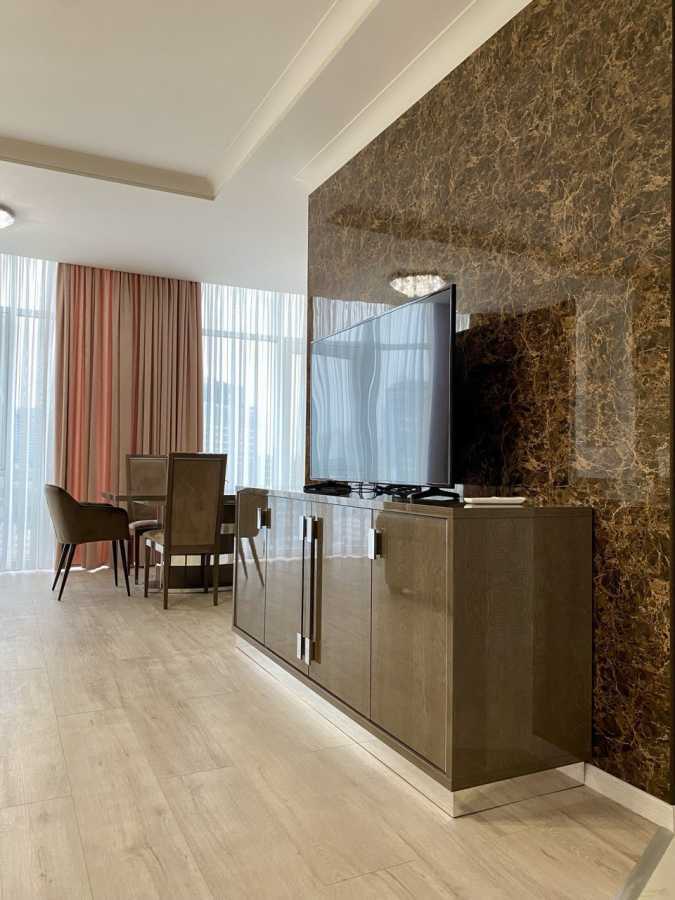 Оренда 3-кімнатної квартири 175 м², Іоанна Павла ІІ вул.