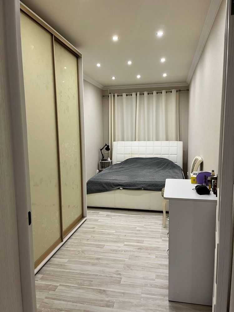 Продажа 2-комнатной квартиры 43 м², Киевская ул., 302А