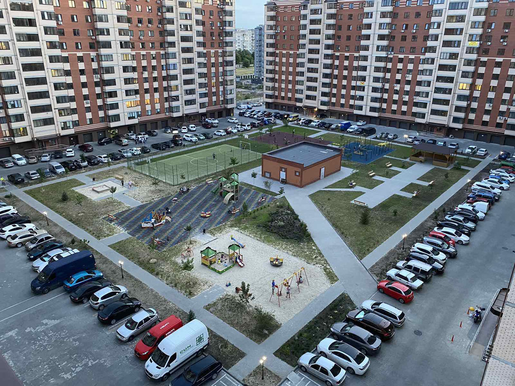 Продажа 2-комнатной квартиры 67 м²