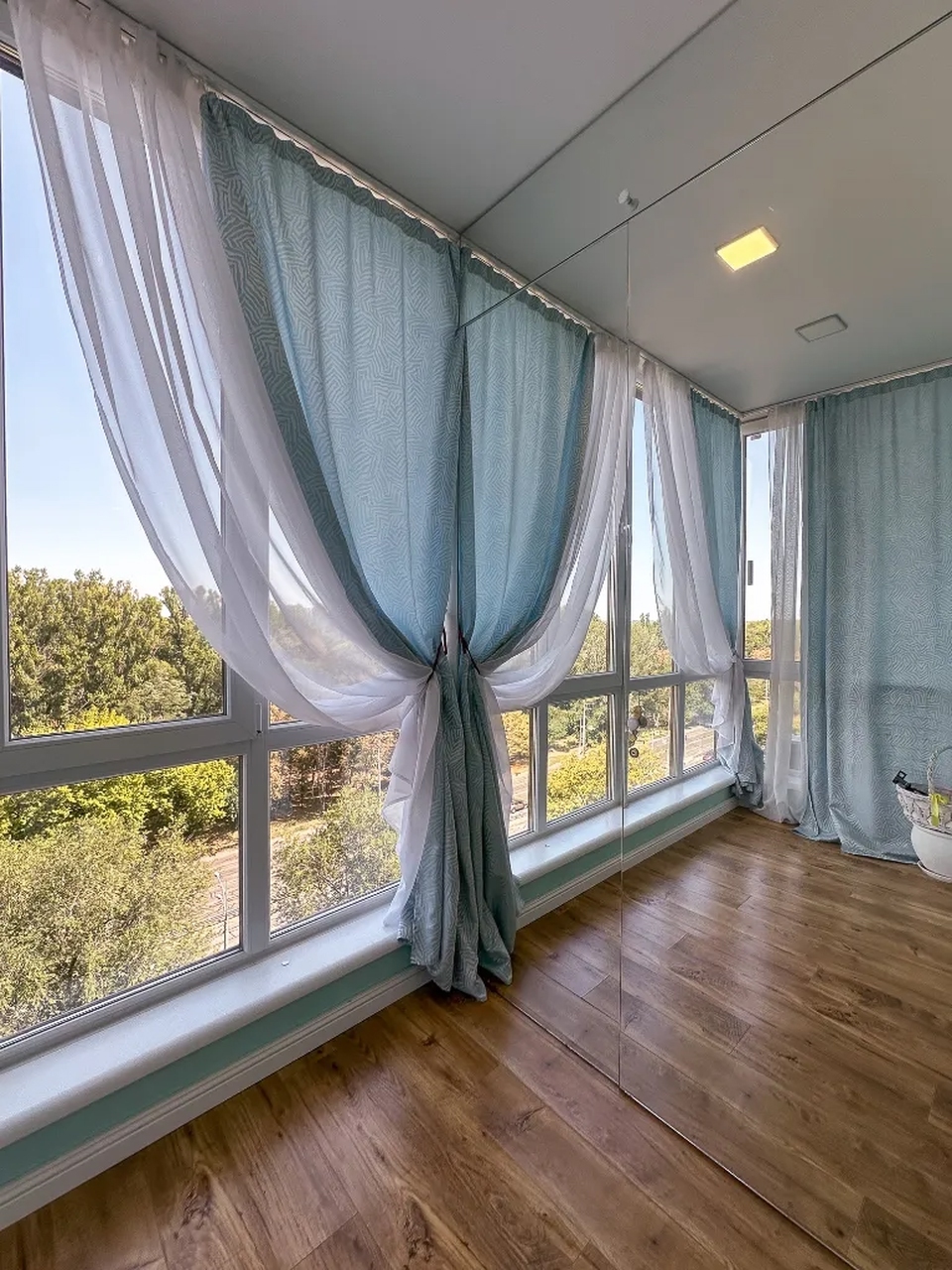 Продажа 2-комнатной квартиры 67 м²