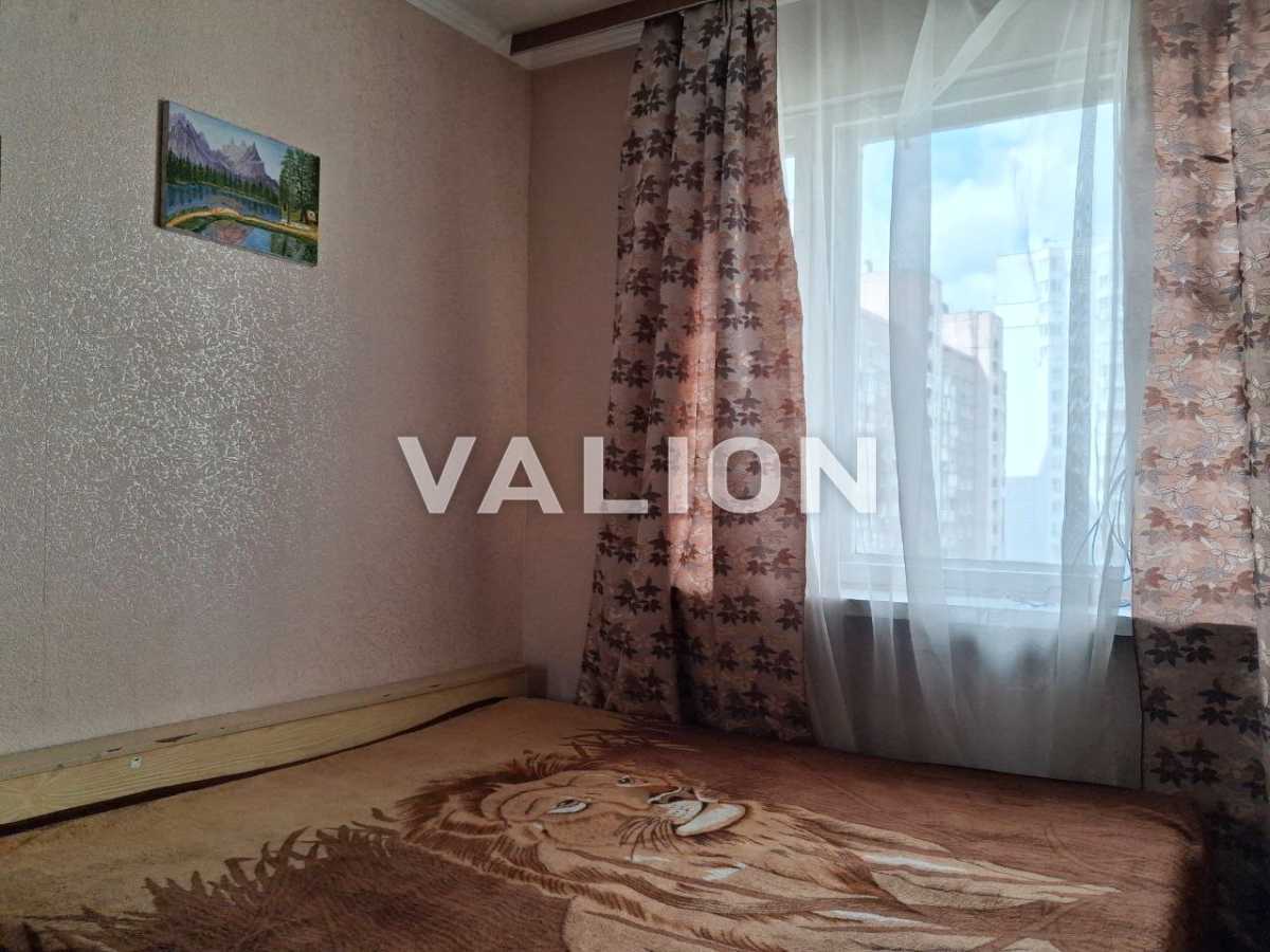 Продаж 3-кімнатної квартири 71.5 м², Харківське шосе, 154