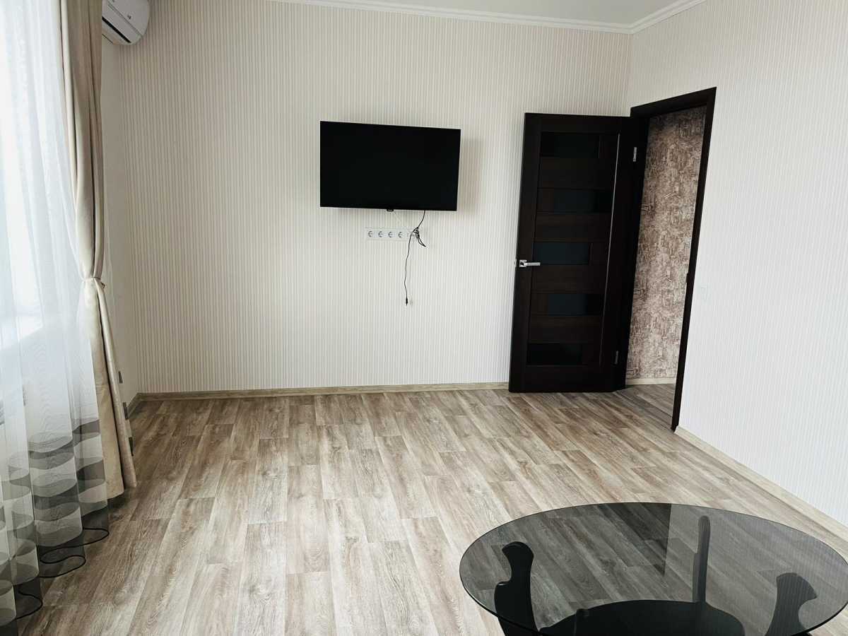 Аренда 2-комнатной квартиры 85 м², Петропавловская ул., 40