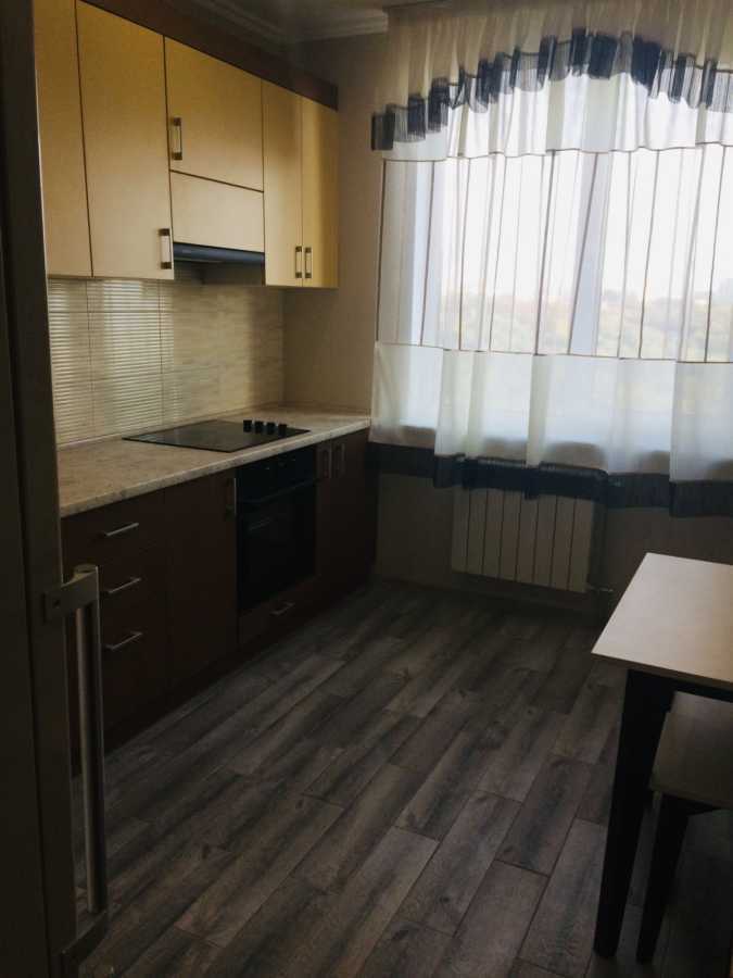 Аренда 2-комнатной квартиры 85 м², Петропавловская ул., 40