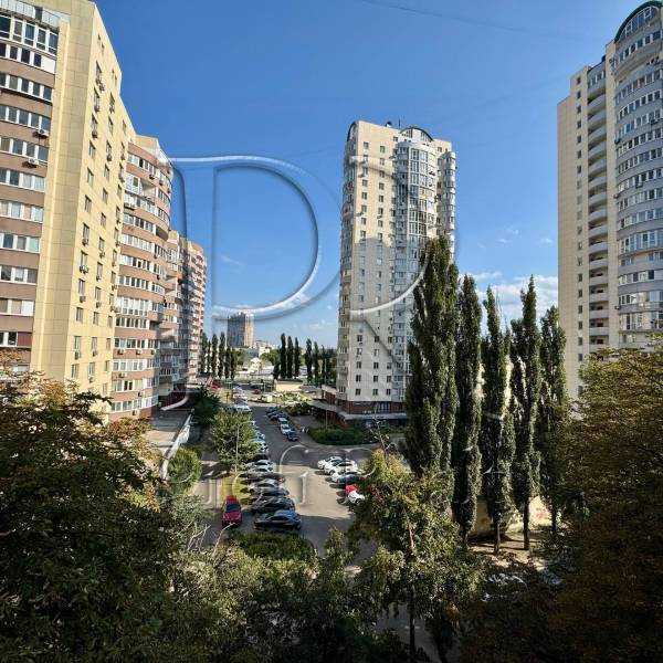 Продаж 2-кімнатної квартири 54 м², Кольцова бул., 18