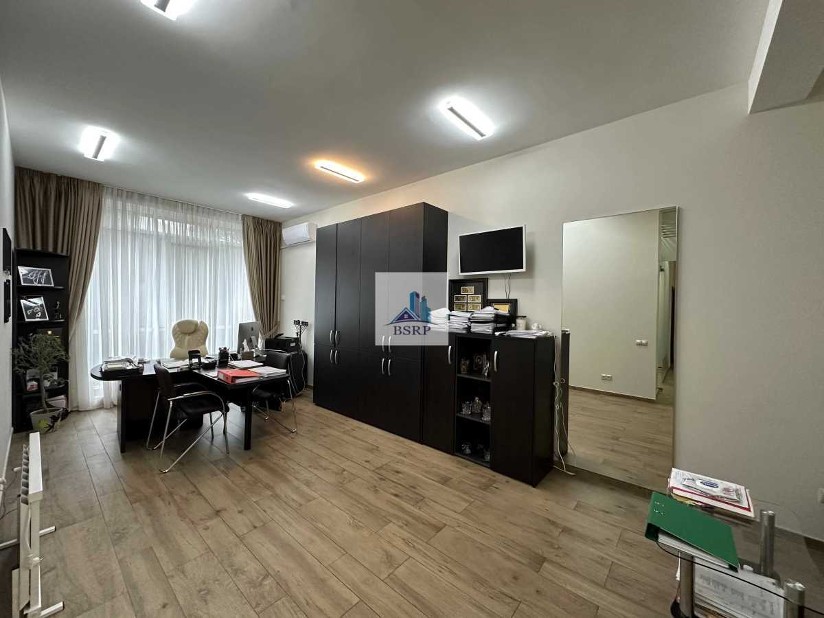 Аренда офиса 100 м², Джона Маккейна ул.