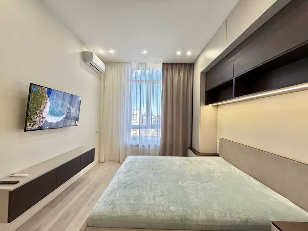 Оренда 1-кімнатної квартири 52 м², Жилянська вул., 68