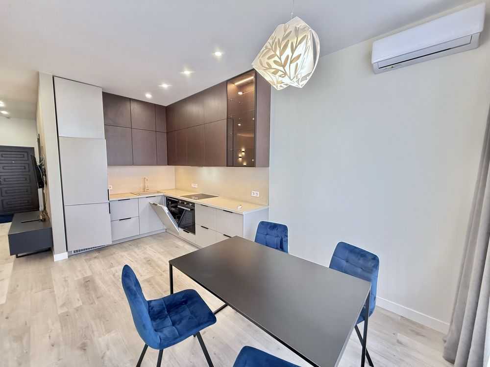 Оренда 1-кімнатної квартири 52 м², Жилянська вул., 68