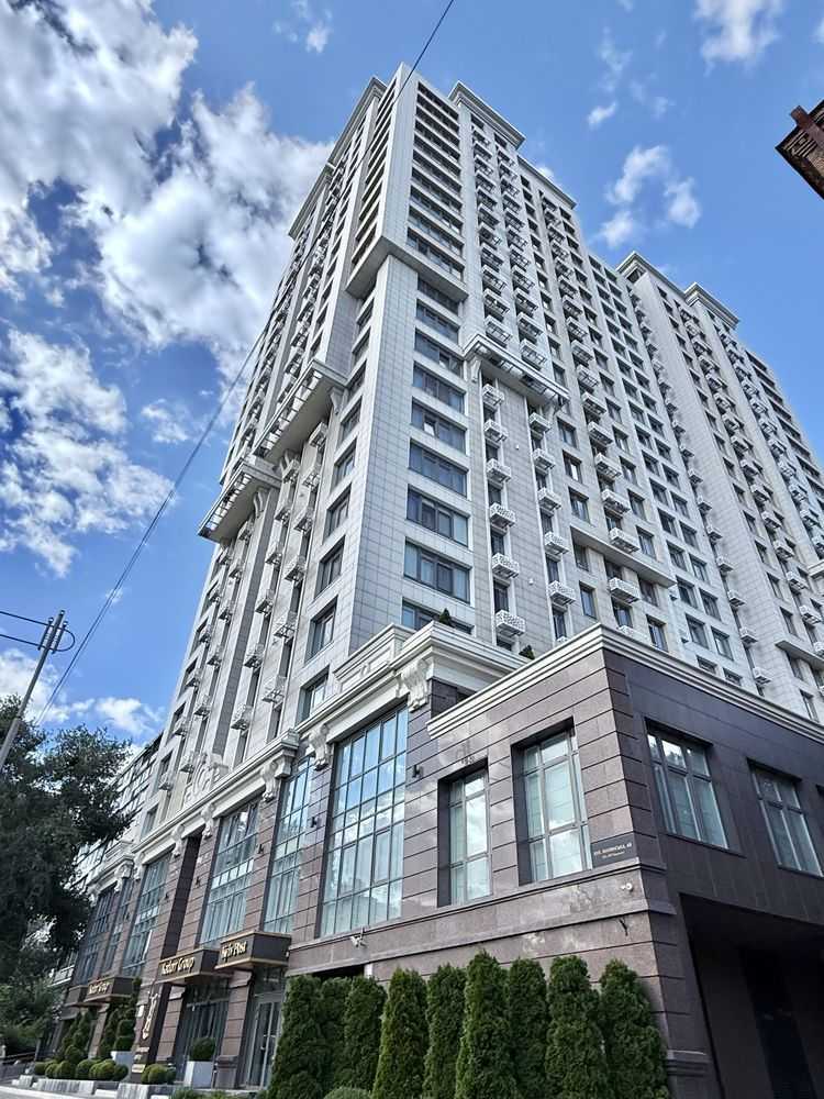 Оренда 1-кімнатної квартири 52 м², Жилянська вул., 68
