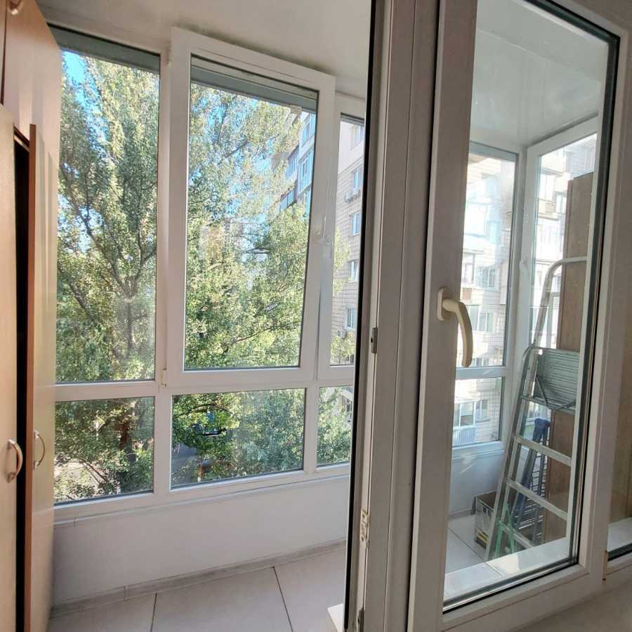 Аренда 2-комнатной квартиры 52 м², Олеся Гончара ул., 47/49
