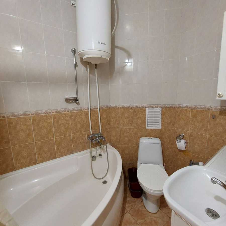 Аренда 2-комнатной квартиры 52 м², Олеся Гончара ул., 47/49