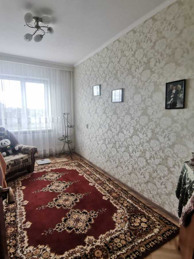 Продажа 3-комнатной квартиры 70 м², Гагарина ул., 1