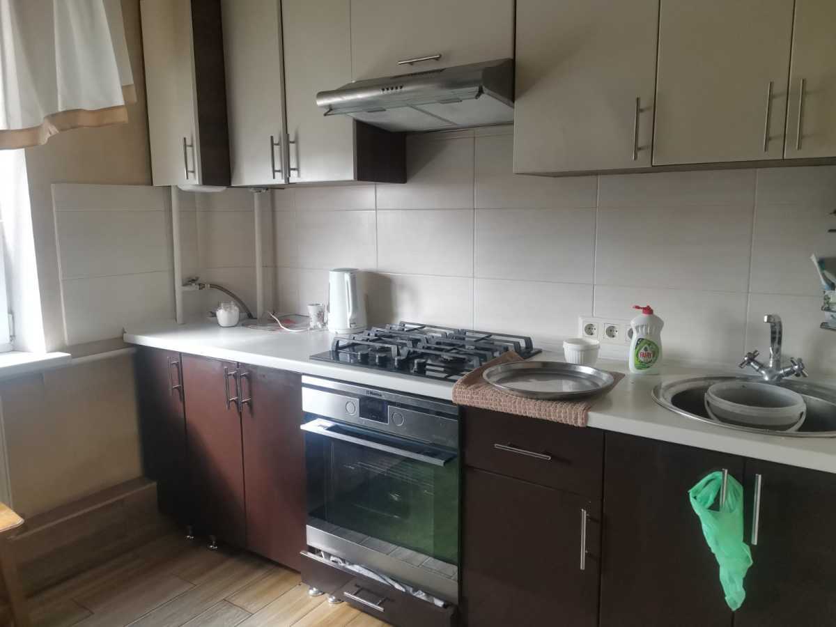 Продажа 3-комнатной квартиры 70 м², Гагарина ул., 1