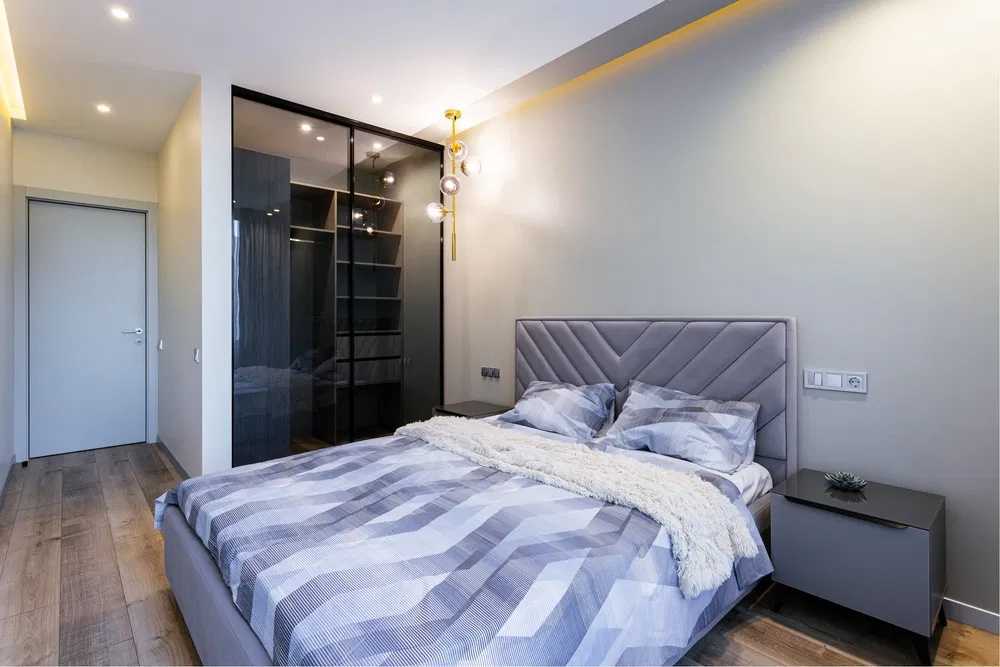 Продажа 4-комнатной квартиры 77 м², Победы просп., 67