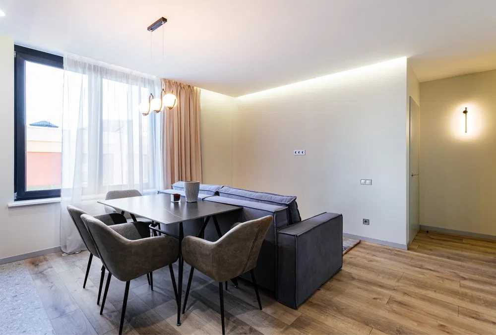 Аренда 4-комнатной квартиры 77 м², Победы просп., 67