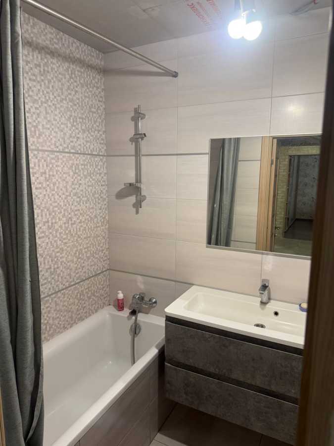 Оренда 3-кімнатної квартири 68 м², Запорізьке шосе, 80