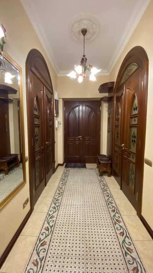 Аренда 3-комнатной квартиры 93 м², Заньковецкой ул., 8