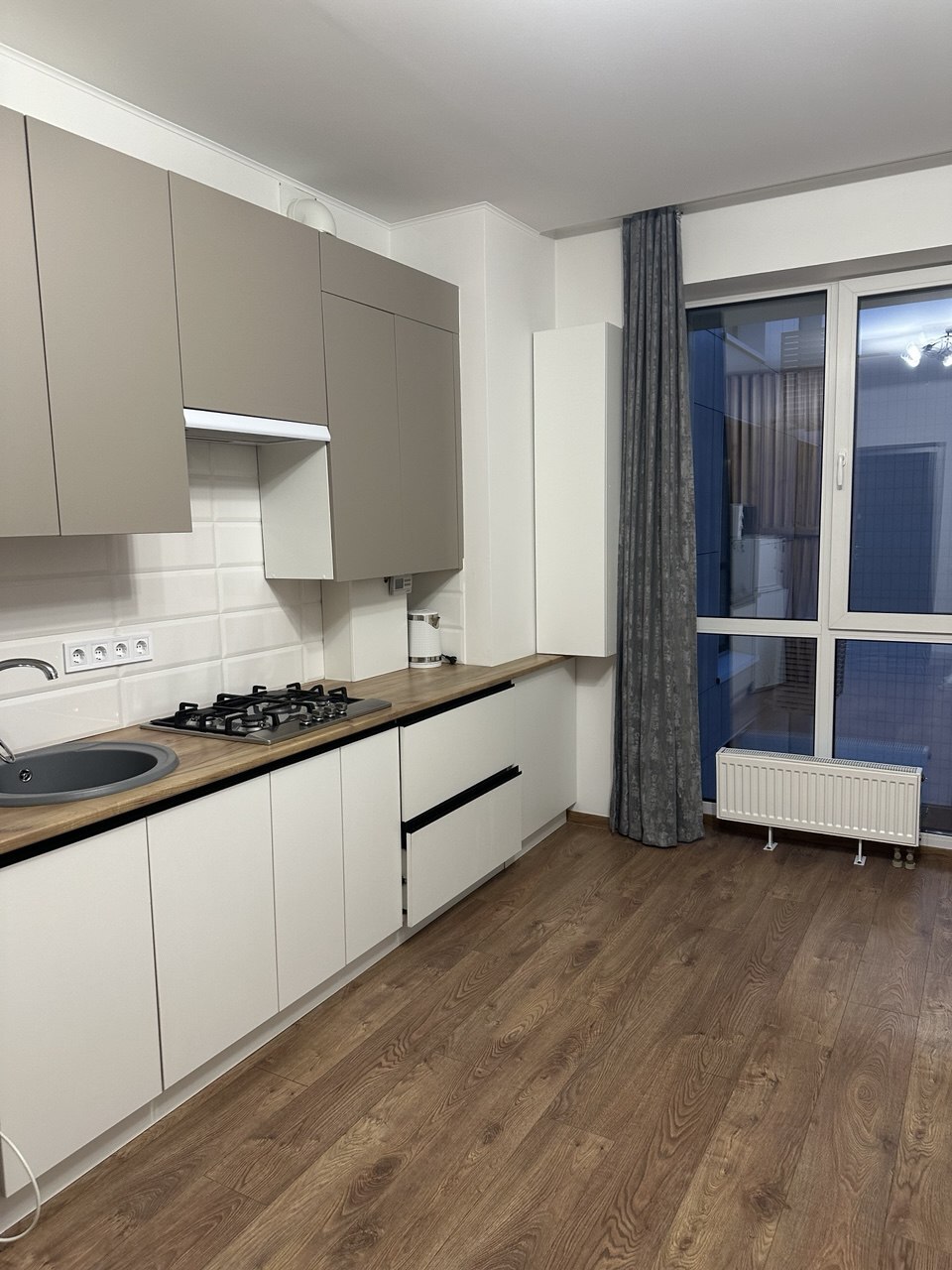 Оренда 1-кімнатної квартири 45 м², Василя Жуковського вул., 24