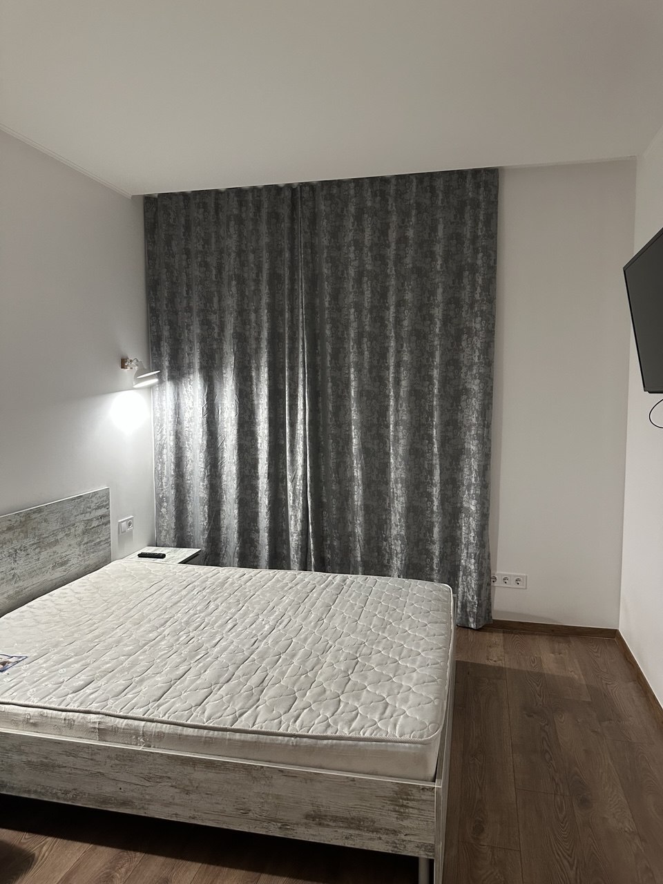 Оренда 1-кімнатної квартири 45 м², Василя Жуковського вул., 24