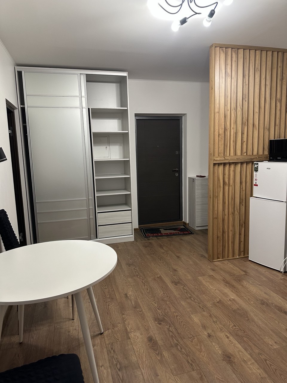 Оренда 1-кімнатної квартири 45 м², Василя Жуковського вул., 24