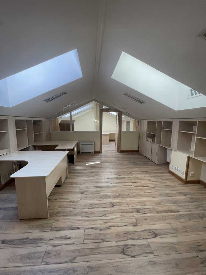Продаж офісу 1780 м², Саксаганського вул., 67Б