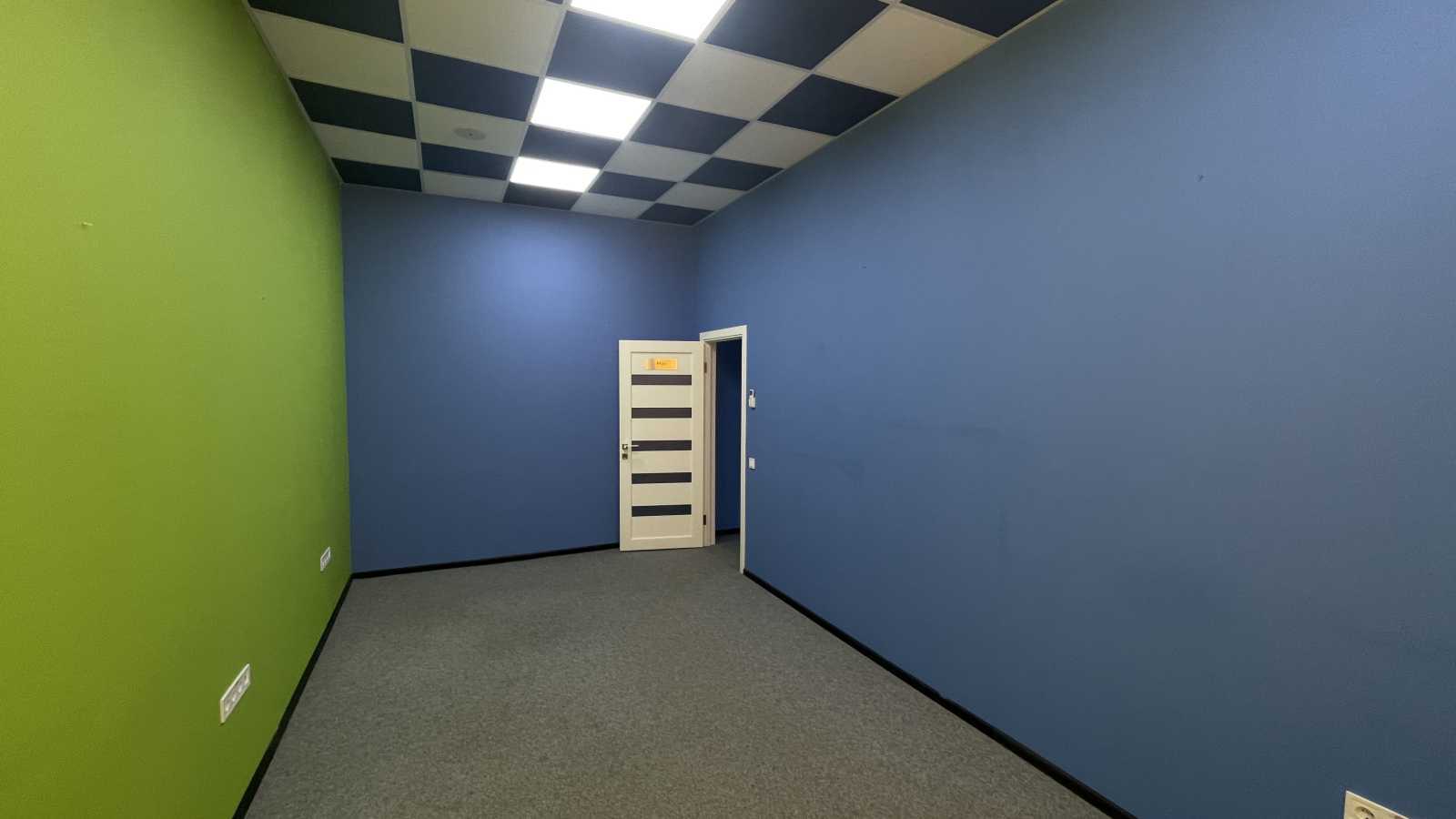 Оренда офісу 240 м², Маршала Рибалка вул., 11