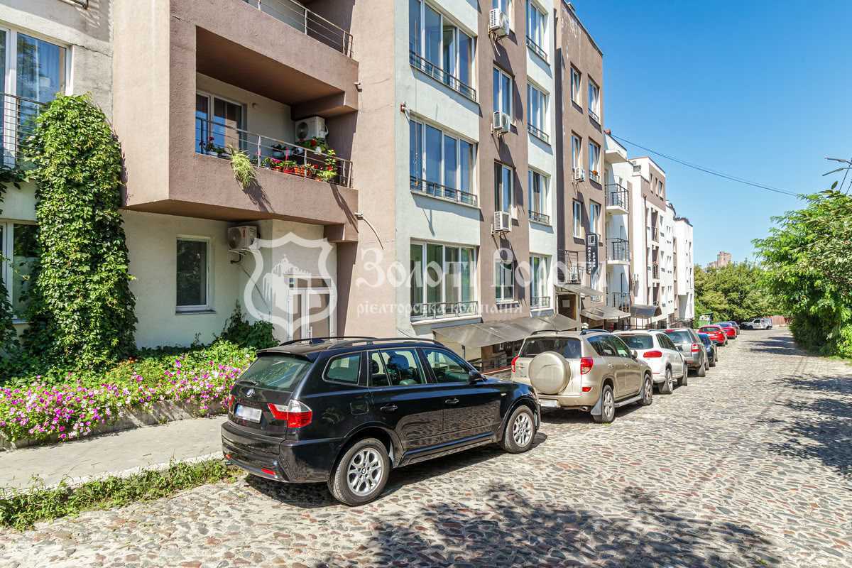 Продаж 1-кімнатної квартири 29 м², Майкопська вул., 1А
