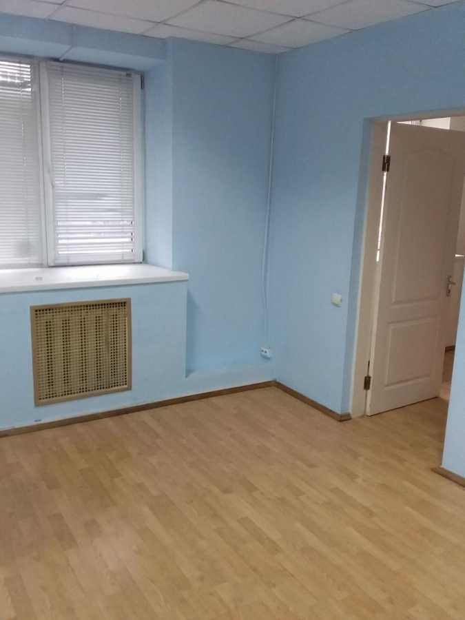 Оренда офісу 145 м², Золотоустівська вул., 14