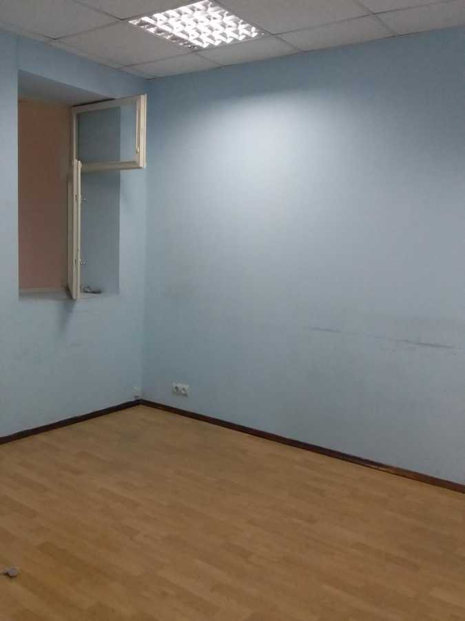 Оренда офісу 145 м², Золотоустівська вул., 14