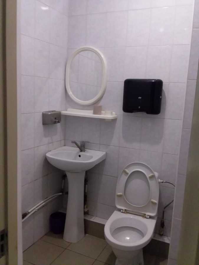Оренда офісу 145 м², Золотоустівська вул., 14
