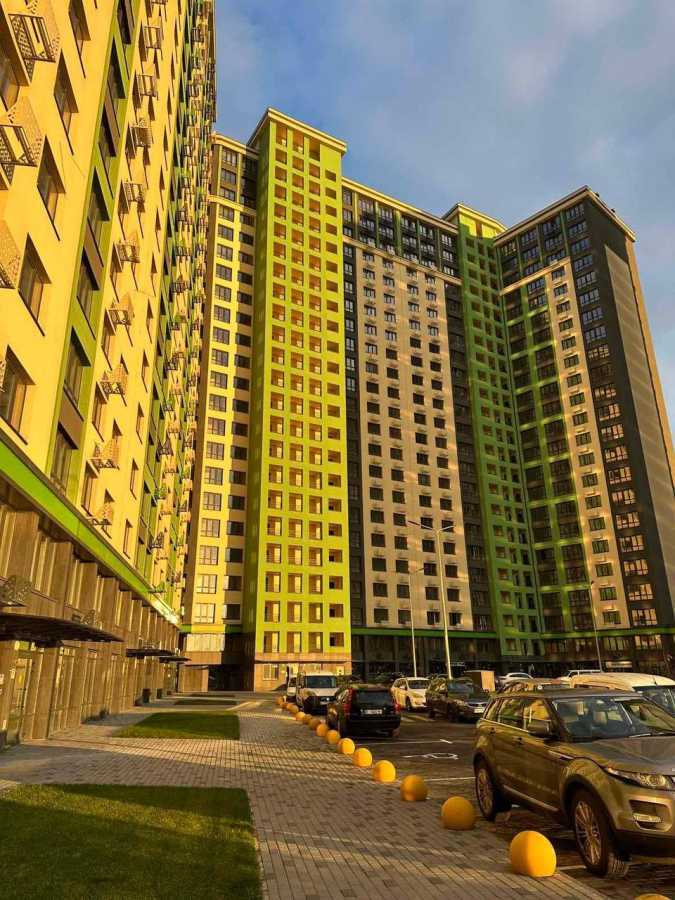 Продаж 3-кімнатної квартири 98.8 м², Михайла Максимовича вул., 32Б