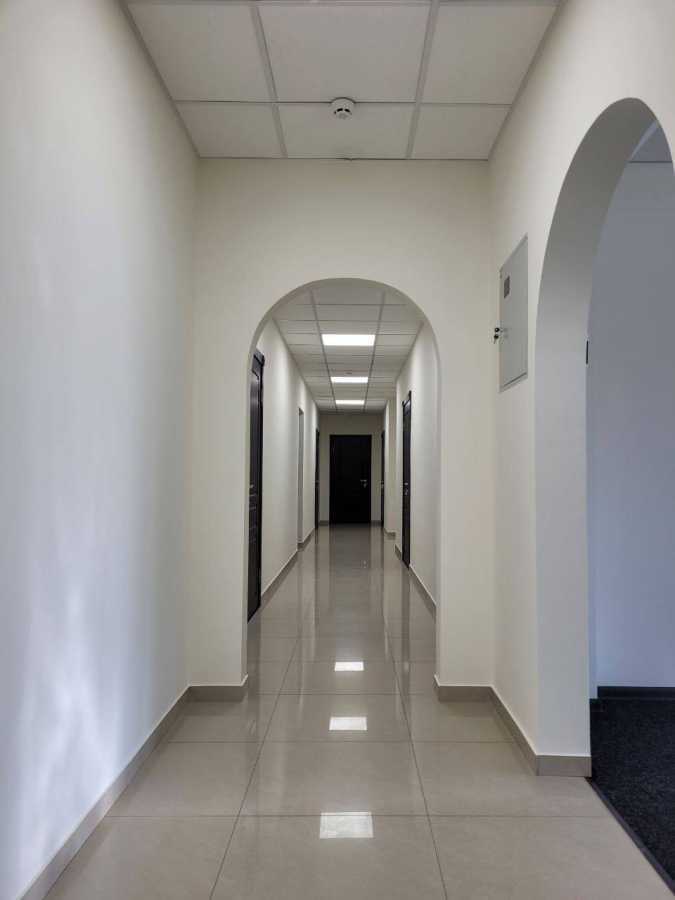 Оренда офісу 340 м², Спаська вул., 5