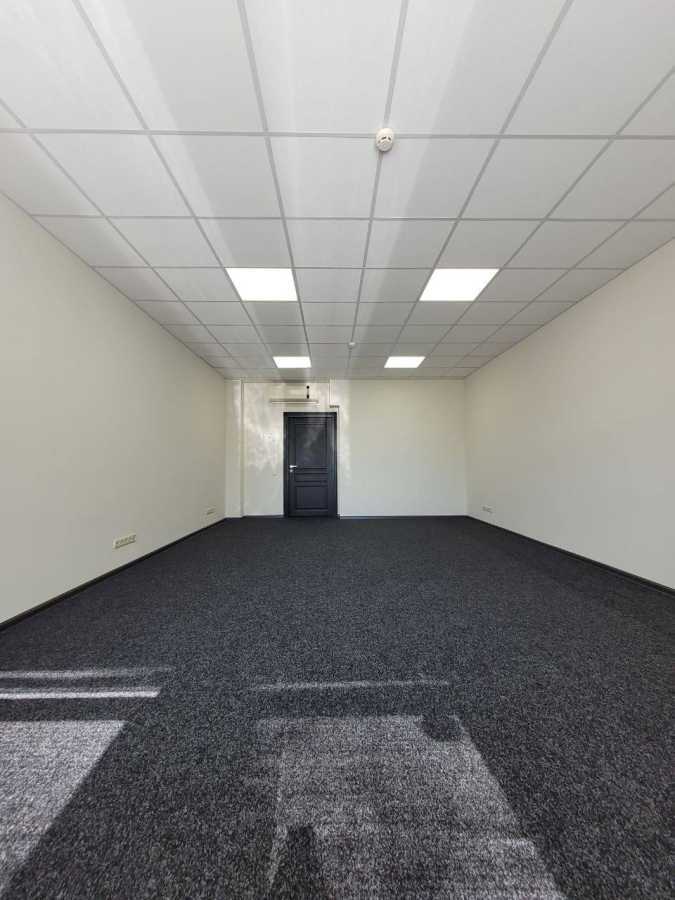 Оренда офісу 340 м², Спаська вул., 5